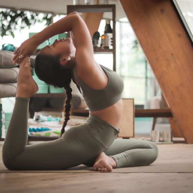 Yoga Pozları ile Beden ve Zihin Uyumu